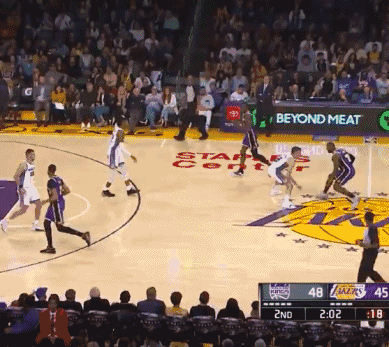 梅西专访将在周二发布，每体称梅西将透露他重返诺坎普的原因（每体：梅西专访周二上线，将公开回归诺坎普的原因）