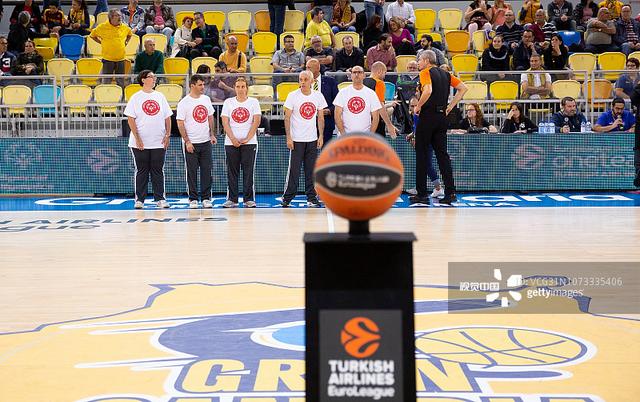 德乙马格德堡2比0客胜柏林赫塔，斯塔尔马赫82分钟献助攻（德乙：马格德堡客场2-0力克柏林赫塔，斯塔尔马赫第82分钟送助攻）