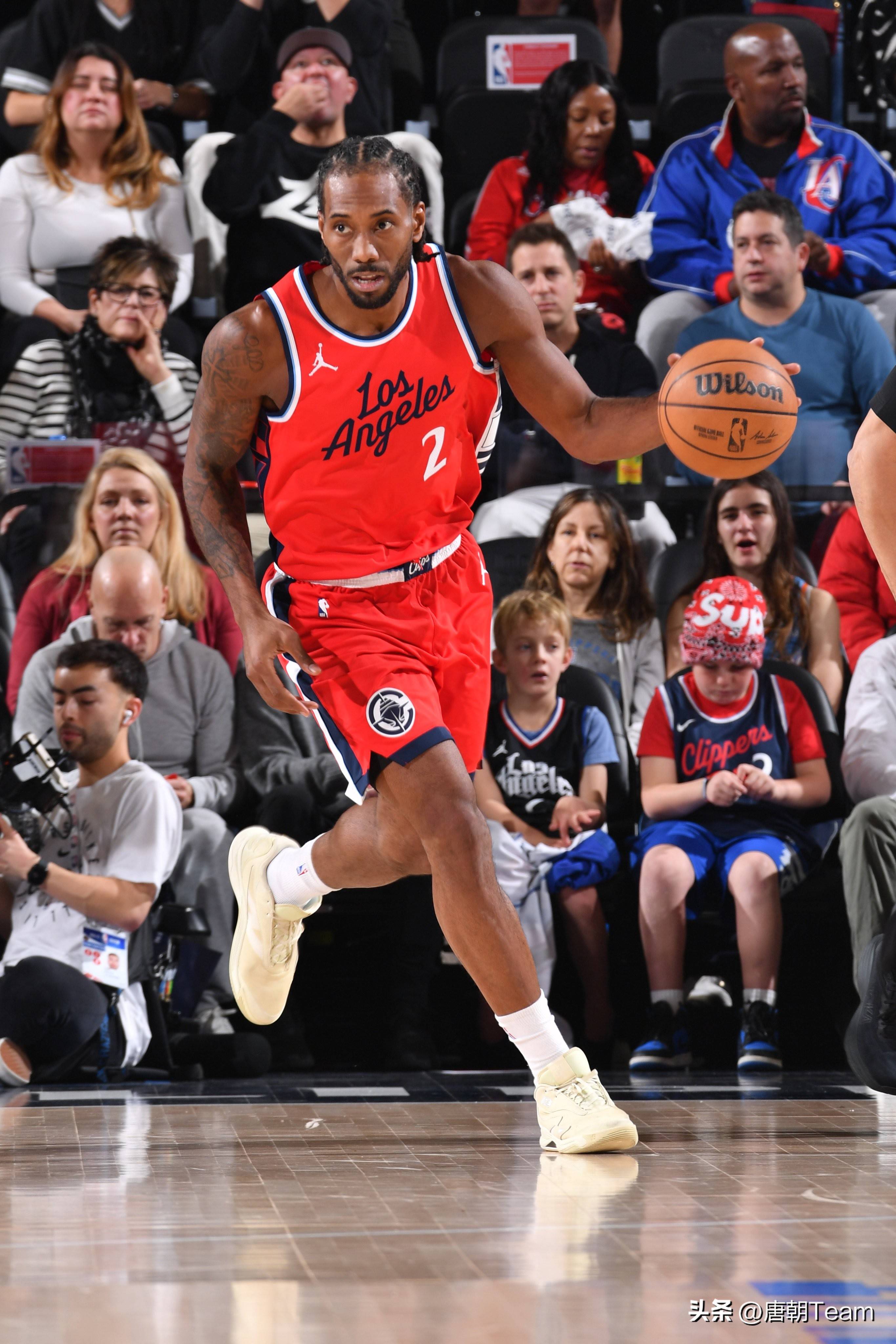 孙继海：不是家里有矿才能踢球，想改变大家这种认知（孙继海：踢球不靠家里有矿，我想打破这种观念）