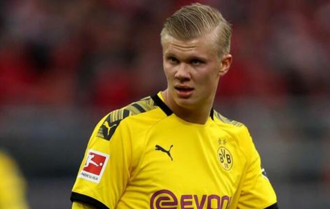 迪马：递补入选意大利国家队的坎比亚吉因小腿不适退出集训营（迪马：坎比亚吉小腿不适，递补入选后已退出意大利队集训）