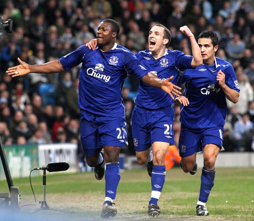 库普梅纳斯：我踢后卫感觉很好；斯帕莱蒂带来了积极的氛围（库普梅纳斯：踢后卫同样自在，斯帕莱蒂为球队注入积极氛围）